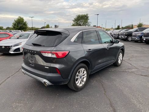 Used 2020 Ford Escape SE FWD image 6