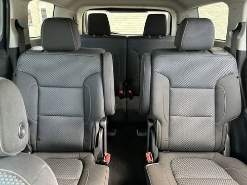 Used 2023 GMC Acadia SLE w/ Driver Convenience Package image 38