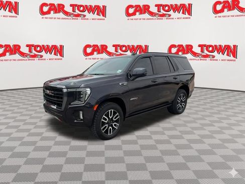 Used 2024 GMC Yukon AT4 w/ Technology Package AWD/4WD image 4