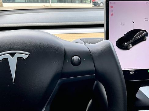 Used 2019 Tesla Model 3 Long Range AWD/4WD image 18
