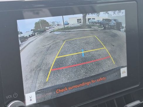 Used 2025 Toyota RAV4 XLE FWD image 11