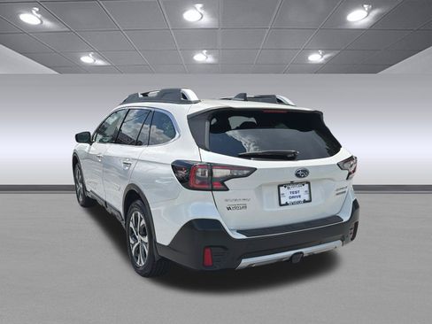 Used 2020 Subaru Outback Touring XT AWD/4WD image 9