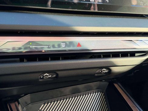 Used 2025 BMW X3 xDrive30i image 47