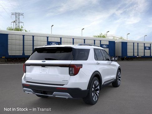 New 2026 Ford Explorer Platinum w/ LUX Leather Package AWD/4WD image 8