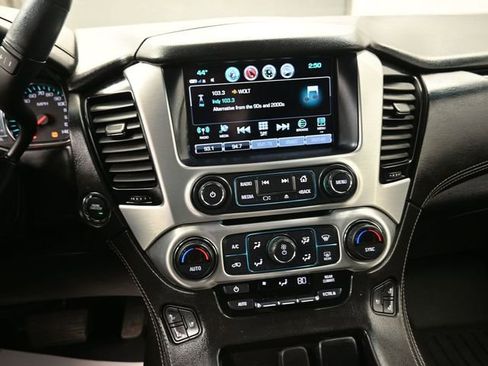 Used 2019 GMC Yukon XL SLT image 10