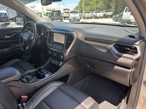 Used 2023 GMC Acadia AT4 w/ Technology Package AWD/4WD image 29