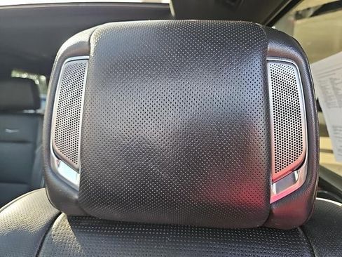 Used 2021 Cadillac Escalade Premium Luxury w/ Driver Assist Tech Package image 27