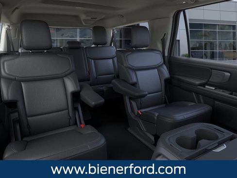 New 2026 Ford Expedition Max Platinum image 12