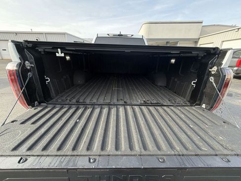 Used 2022 Toyota Tundra Platinum w/ Advanced Package image 30