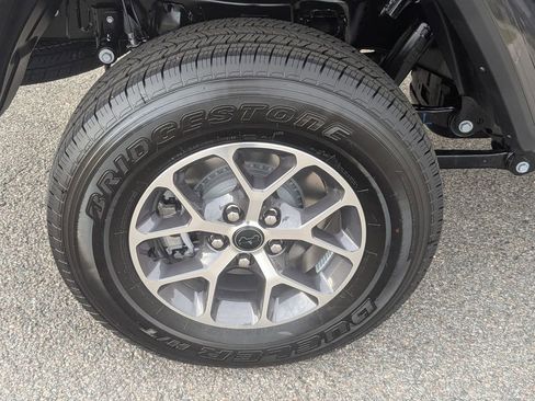 New 2026 Jeep Gladiator Sport image 13