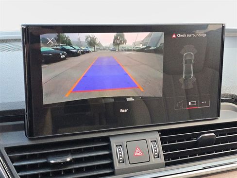 Certified 2023 Audi Q5 2.0T Premium w/ Convenience Package image 26