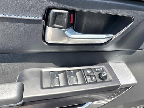 Used 2025 Toyota Tundra Platinum image 8