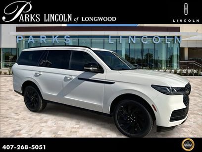 New 2025 Lincoln Navigator Reserve w/ Jet Appearance Package