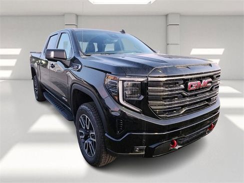 New 2026 GMC Sierra 1500 AT4 w/ AT4 Premium Package image 3