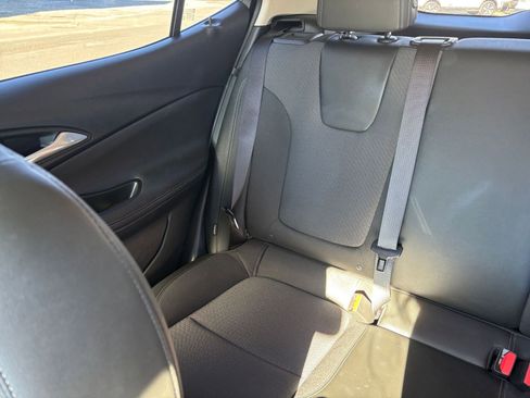 Used 2025 Buick Encore GX Preferred image 35