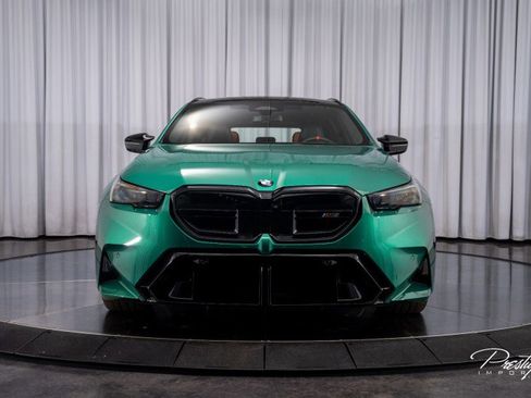 Used 2025 BMW M5 Touring w/ M Driver's Package image 4