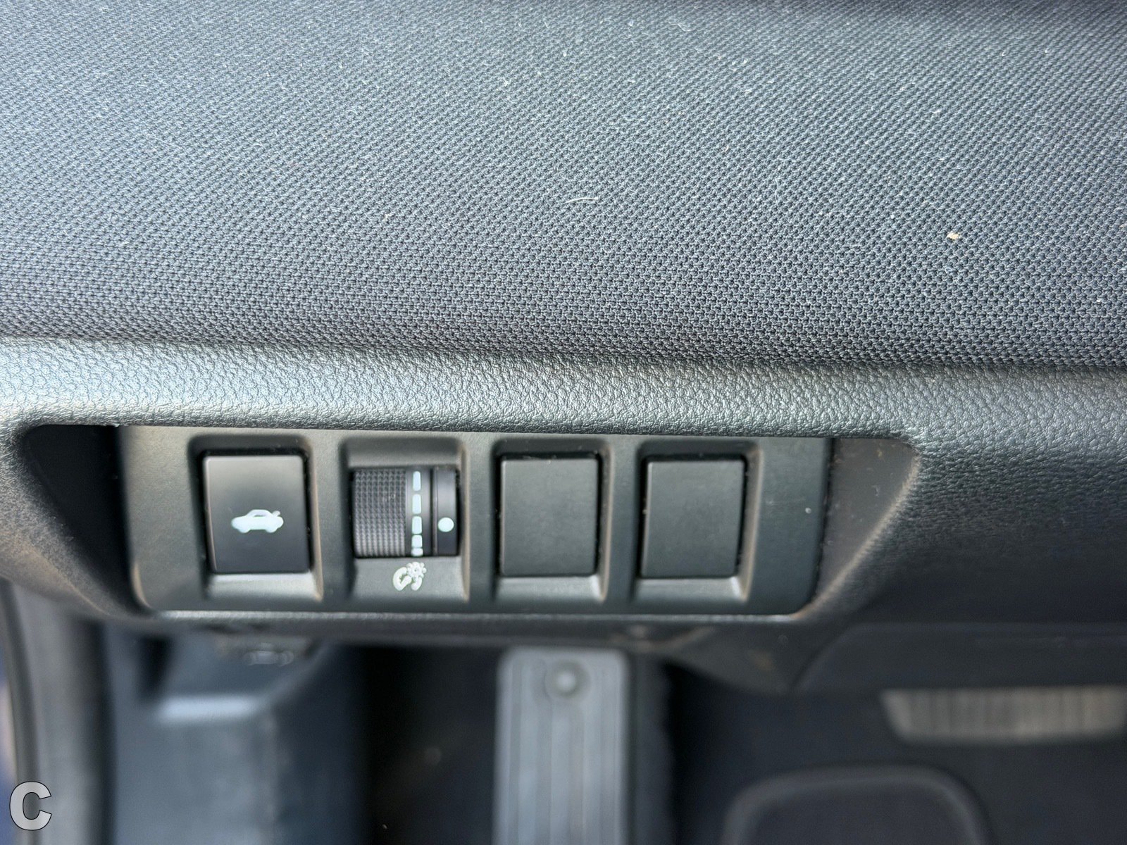 Used 2025 Subaru Legacy Premium AWD/4WD image 17