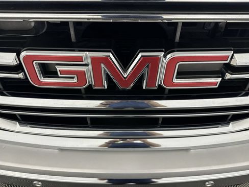 Used 2018 GMC Sierra 1500 SLT w/ SLT Premium Package AWD/4WD image 33