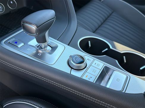 Used 2026 Genesis G70 2.5T Prestige image 31