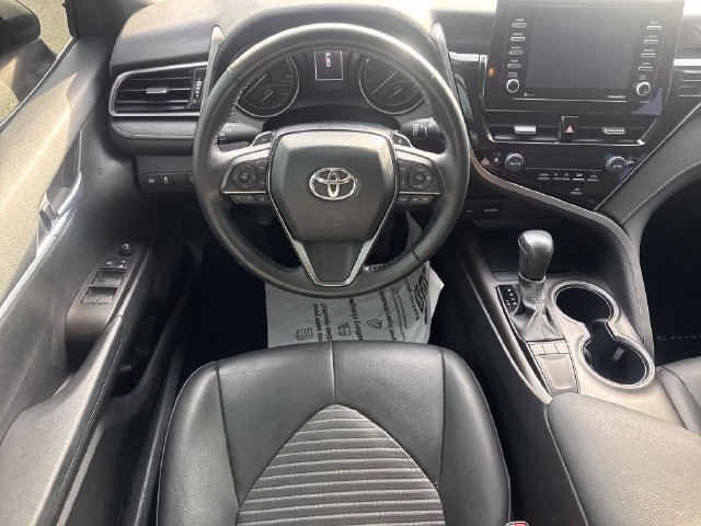 Used 2023 Toyota Camry SE FWD image 11