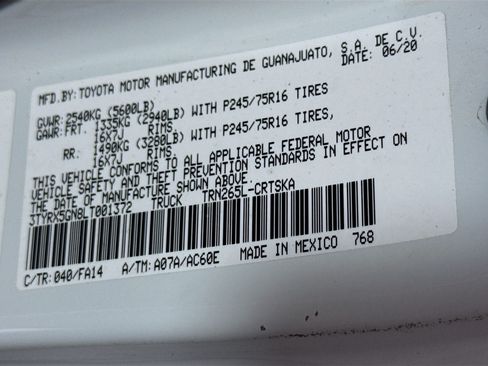 Used 2020 Toyota Tacoma SR RWD image 39