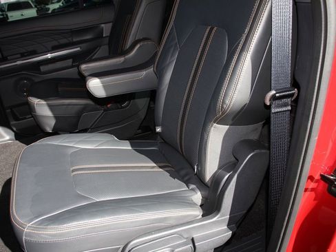 Certified 2022 Ford Expedition Max Platinum image 21