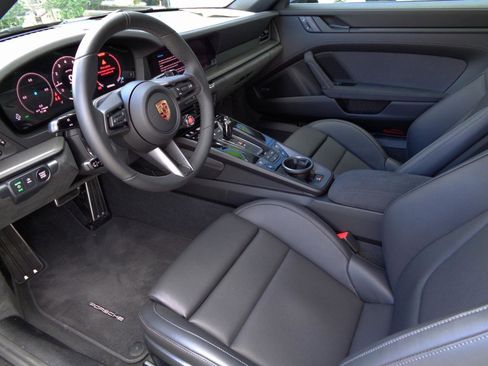 Used 2026 Porsche 911 Carrera 4 GTS AWD/4WD image 14