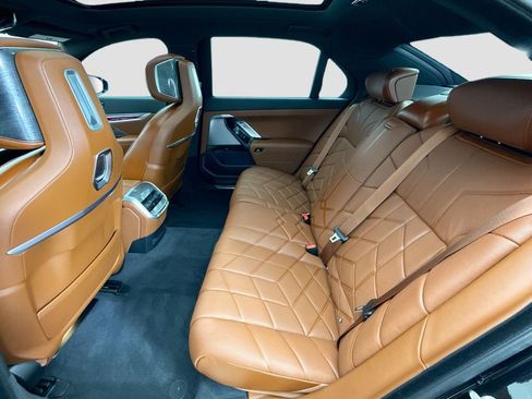 Certified 2024 BMW i7 M70 w/ Executive Package image 20