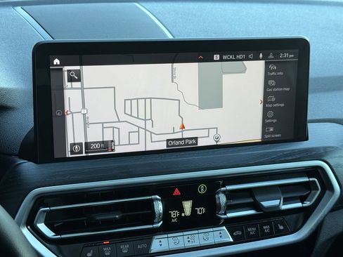 Used 2023 BMW X4 xDrive30i w/ Convenience Package image 13