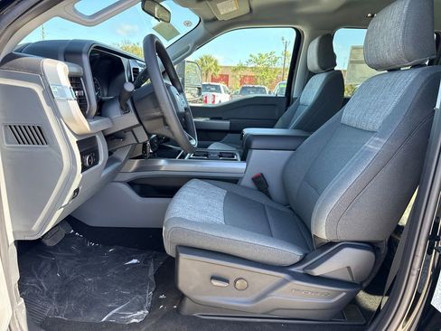New 2026 Ford F450 XLT w/ 360-Degree Camera Package image 19