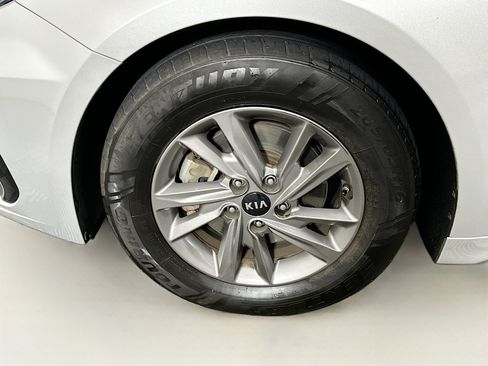 Used 2020 Kia Optima LX image 11