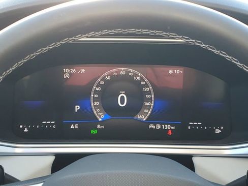 New 2026 Volkswagen Taos SE image 19