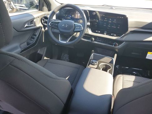 New 2026 Chevrolet Equinox LT image 10