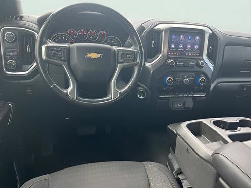 Used 2021 Chevrolet Silverado 1500 LT image 15