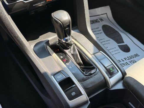 Used 2019 Honda Civic LX image 41