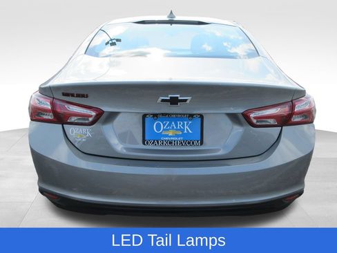 Used 2023 Chevrolet Malibu LT w/ Redline Edition FWD image 4