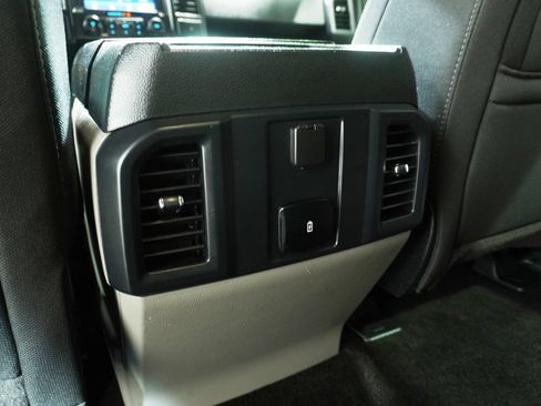 Used 2018 Ford F150 XL w/ Equipment Group 101A Mid AWD/4WD image 13