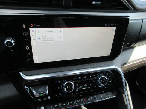 Certified 2025 GMC Sierra 1500 Denali AWD/4WD image 32