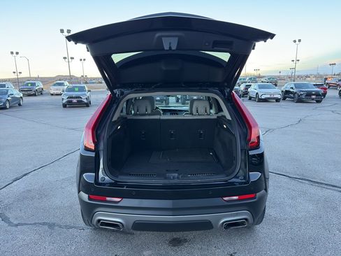 Certified 2022 Cadillac XT4 Premium Luxury w/ Driver Assist Package image 14