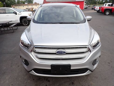 Used 2019 Ford Escape SE AWD/4WD image 2
