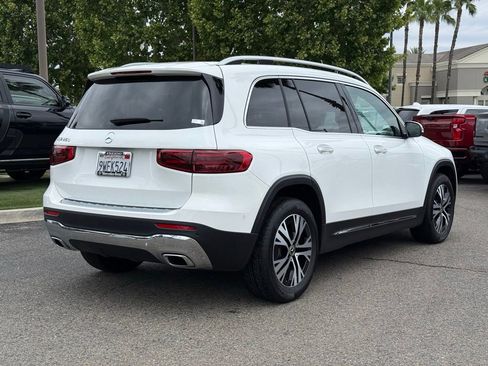 Used 2026 Mercedes-Benz GLB 250 image 9