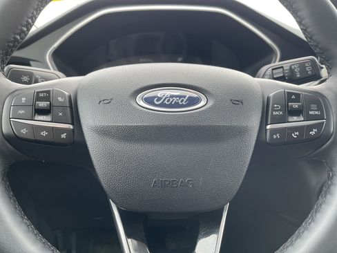 Certified 2022 Ford Escape SE w/ Convenience Package image 15