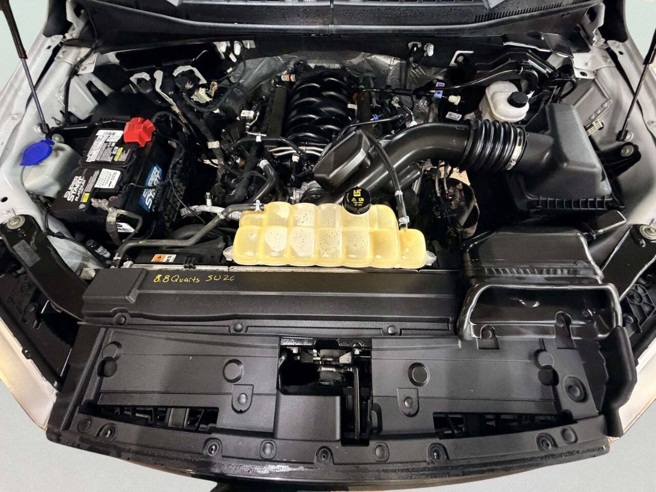 Used 2018 Ford F150 XLT w/ Equipment Group 302A Luxury AWD/4WD image 12