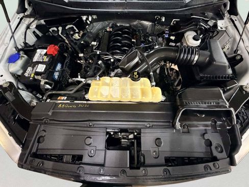 Used 2018 Ford F150 XLT w/ Equipment Group 302A Luxury AWD/4WD image 12