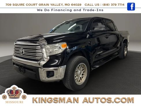 Used 2017 Toyota Tundra SR5 image 7
