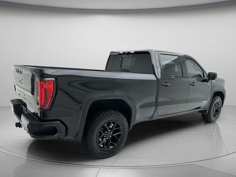 Used 2023 GMC Sierra 1500 AT4 w/ AT4 Premium Package AWD/4WD image 8