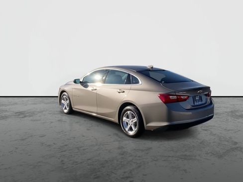Used 2024 Chevrolet Malibu LT FWD image 6
