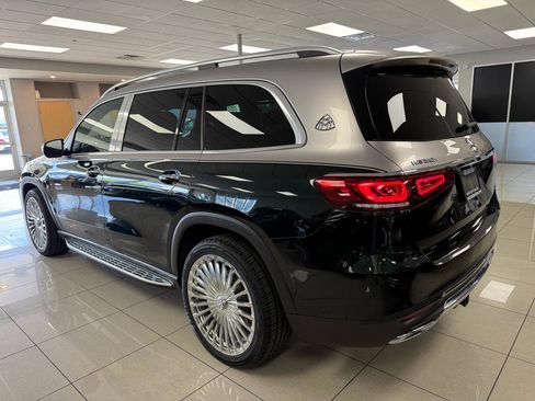 Used 2021 Mercedes-Benz GLS 450 4MATIC image 5