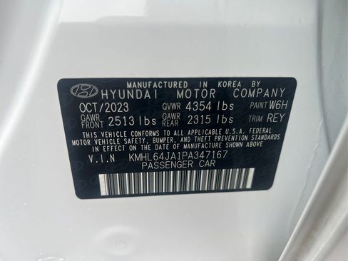 Used 2023 Hyundai Sonata SEL w/ Preferred Accessory Package image 12