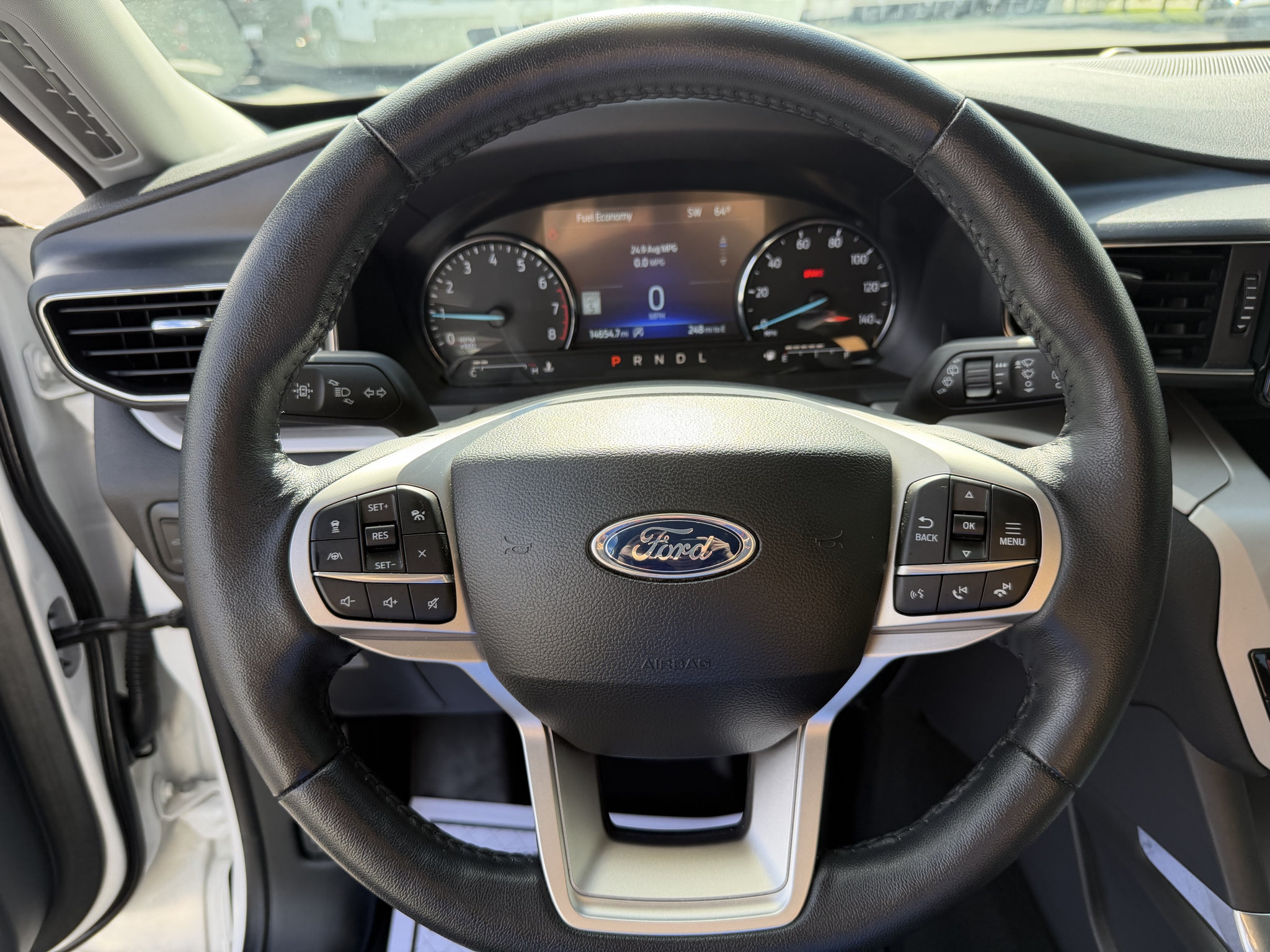 Used 2024 Ford Explorer XLT w/ Equipment Group 202A AWD/4WD image 8